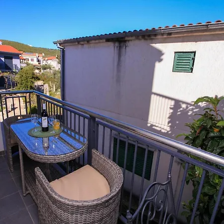 Appartement Franka Tribalj