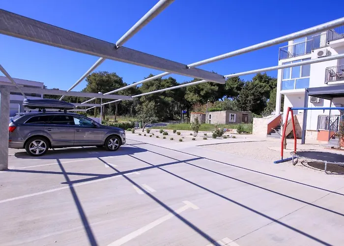 Franka דירה Tribalj